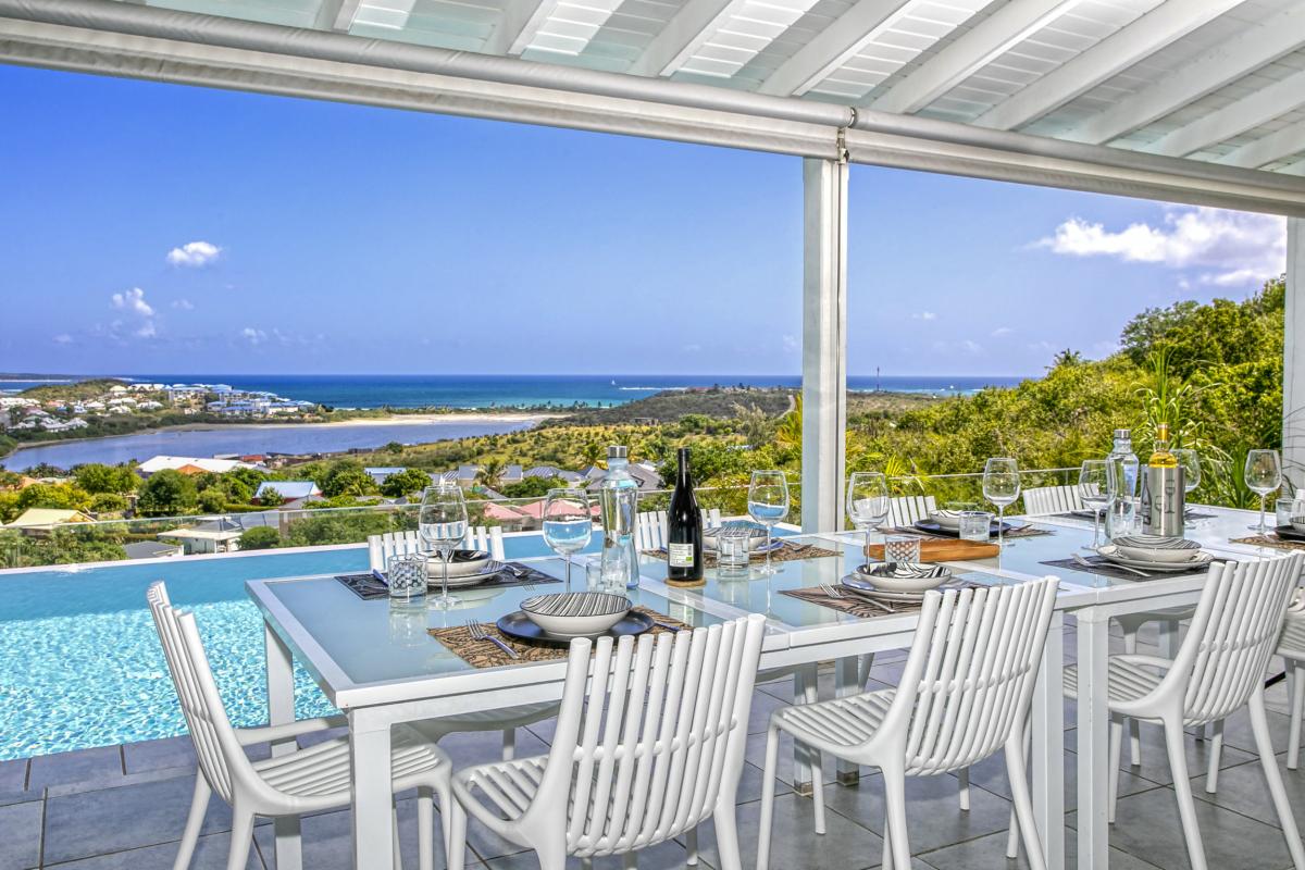 A louer villa vue mer Mont Vernont Saint Martin_ Piscine - 2